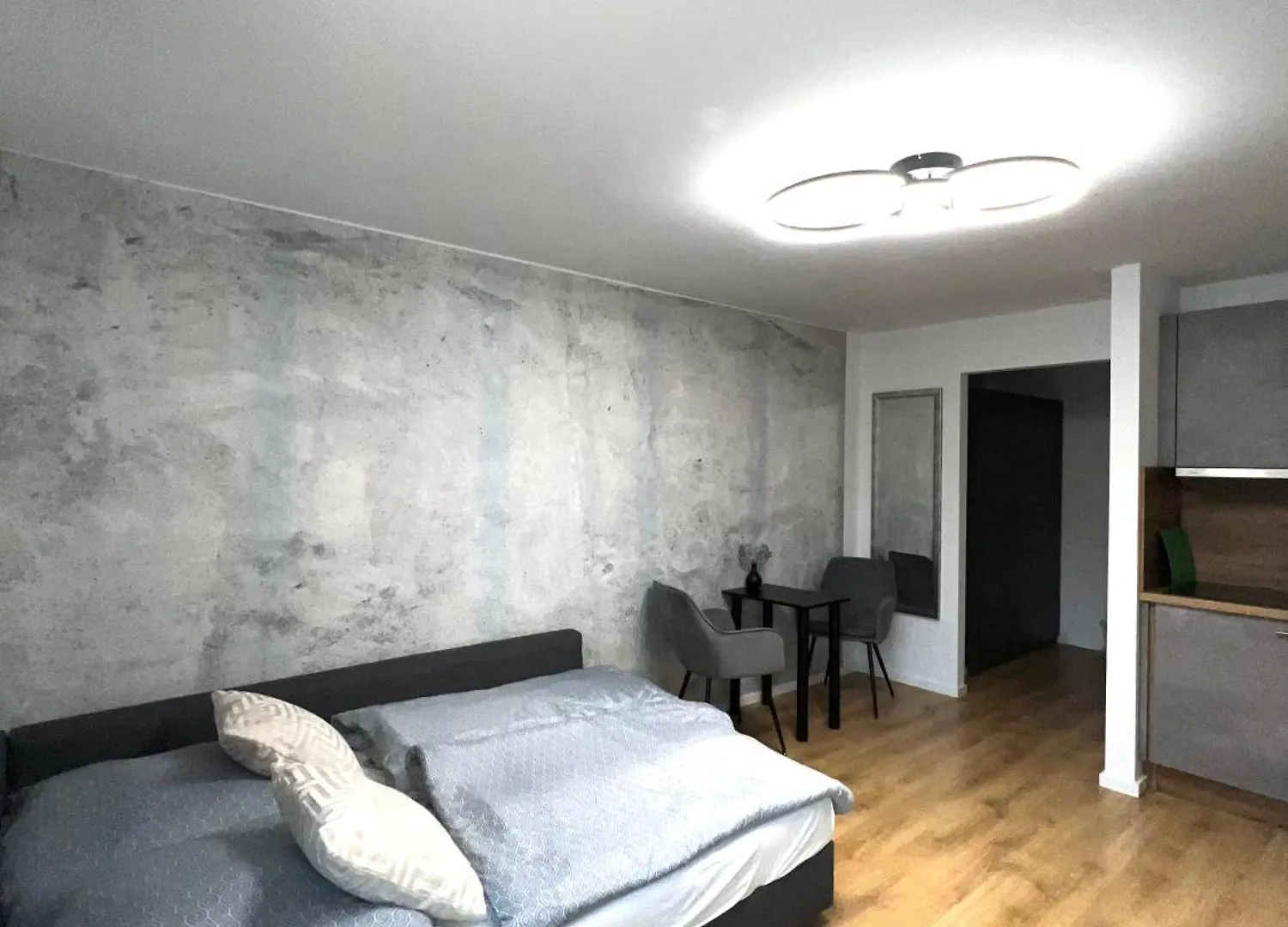 Apartament Living One - Munich 1